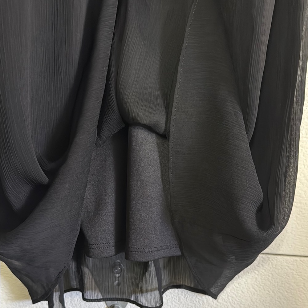 Black Guess dress - Picture 6 of 7
